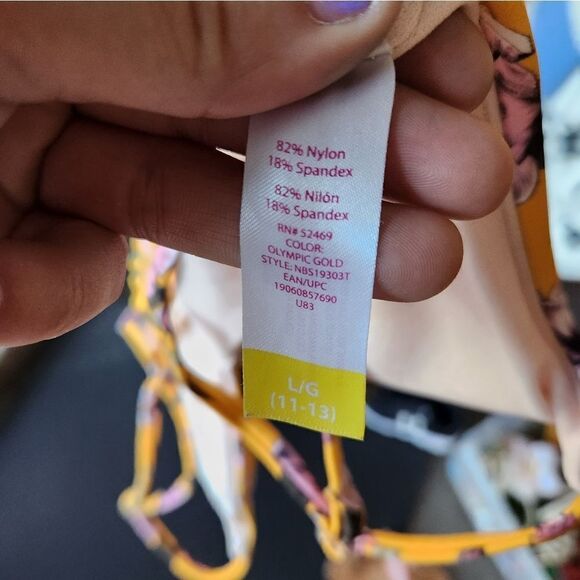 No Boundaries Yellow Floral Bikini Set - Picture 7 of 13